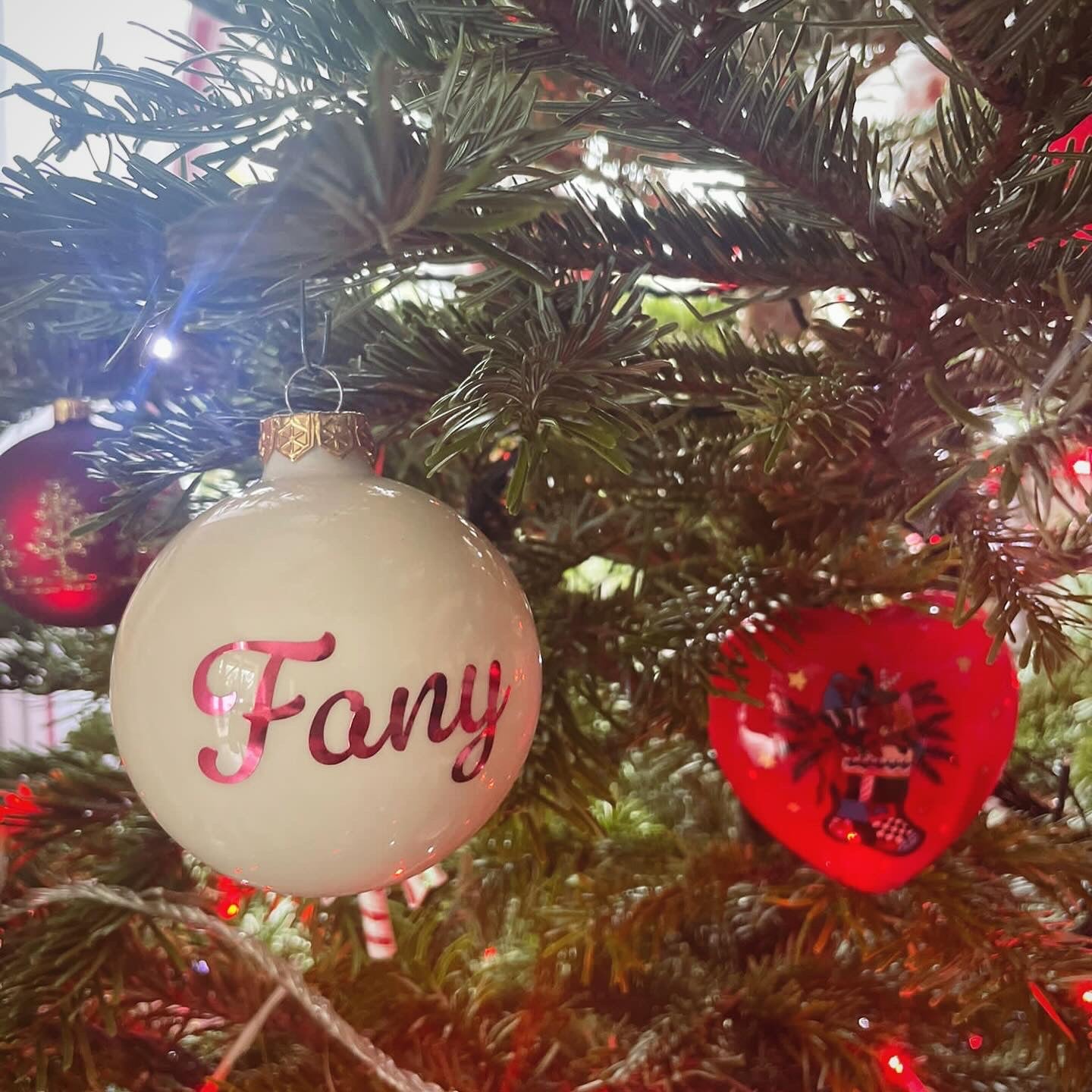 Boule de Noël ronde personnalisable - Modèle "PRENOM"