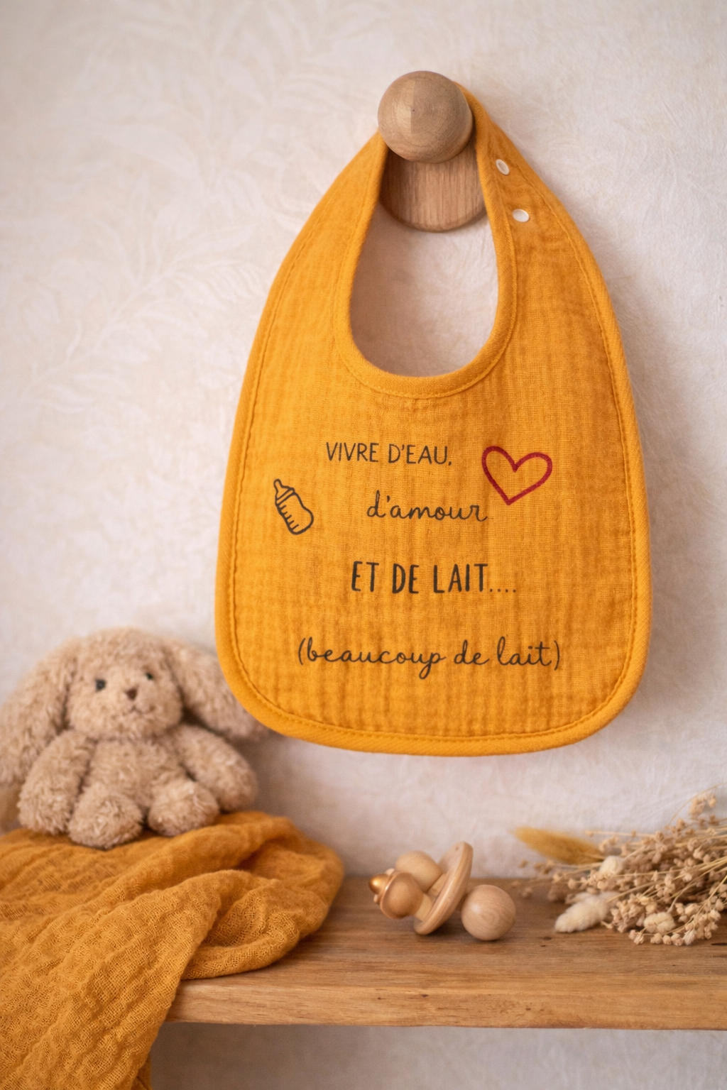 Bavoir Bébé "Vivre d’eau, d’amour et de lait…"