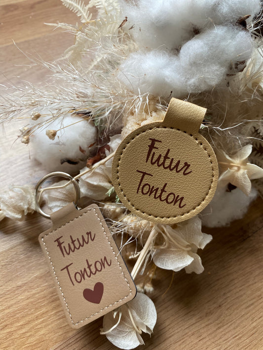 Porte-clés personnalisable "Futur(e)t Tata/Tonton"